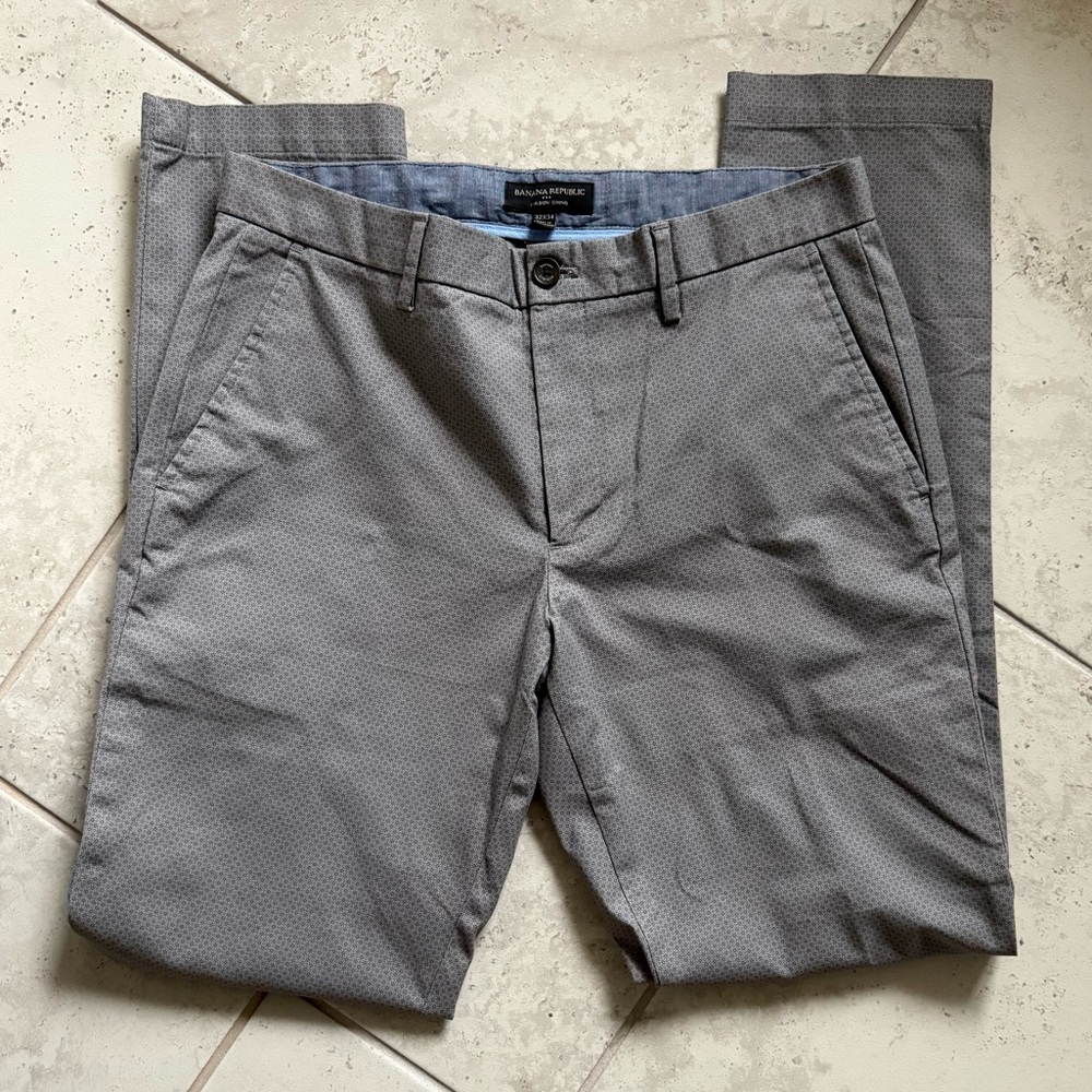 Banana Republic Men's Chinos in Light Gray